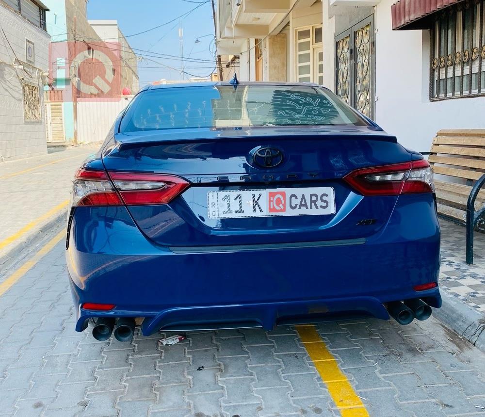 تۆیۆتا کامری